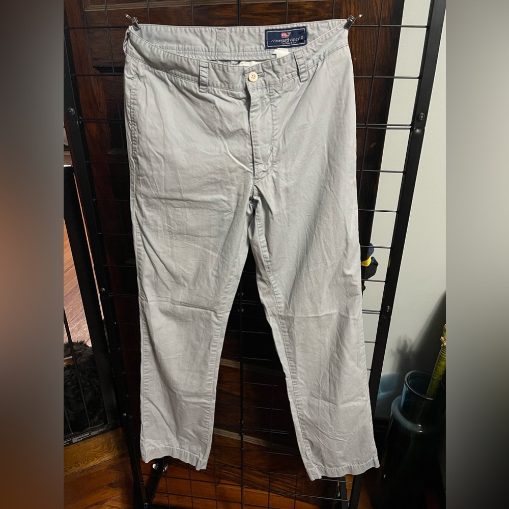 Mens vineyard vines by shep & Ian pants 30x32 almost un notice stain see pics
